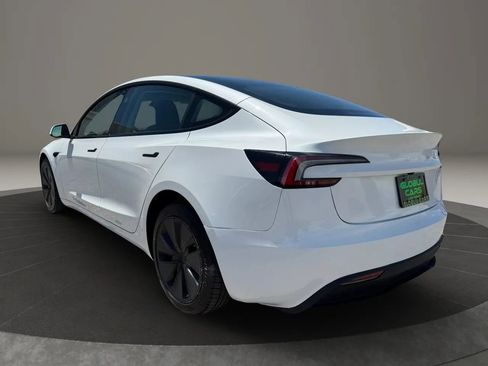 Used 2024 Tesla Model 3 Standard Range RWD image 7