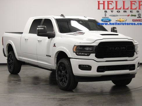 Used 2024 RAM 2500 Limited AWD/4WD image 1