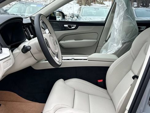 Used 2026 Volvo XC60 B5 Ultra w/ Protection Package Premier AWD/4WD image 10