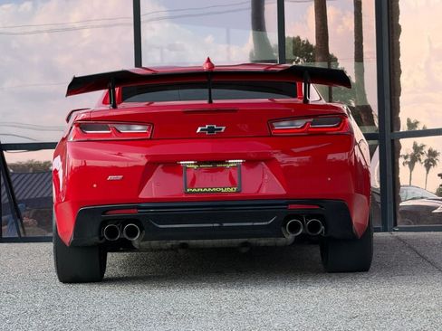 Used 2017 Chevrolet Camaro SS RWD image 10