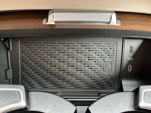 Certified 2025 Mercedes-Benz GLS 450 GLS 450 image 44