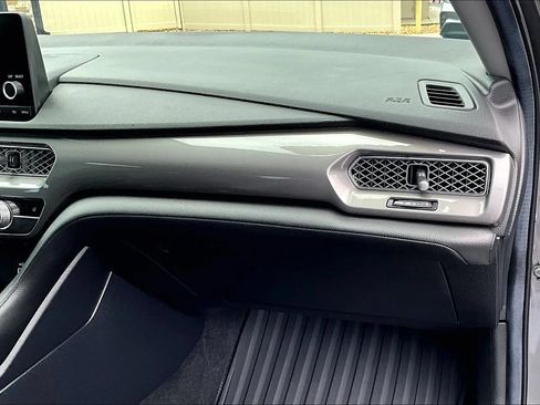 Used 2024 Acura Integra FWD image 16