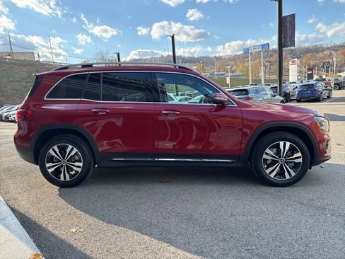 New 2026 Mercedes-Benz GLB 250 4MATIC image 6