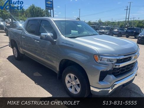 Used 2026 Chevrolet Silverado 1500 LT AWD/4WD image 2