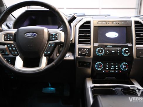 Used 2019 Ford F350 Lariat w/ Lariat Ultimate Package image 19