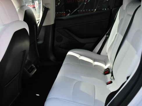 Used 2023 Tesla Model 3 Standard Range RWD image 33