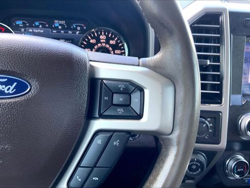 Used 2019 Ford F150 King Ranch w/ Equipment Group 601A Luxury AWD/4WD image 25