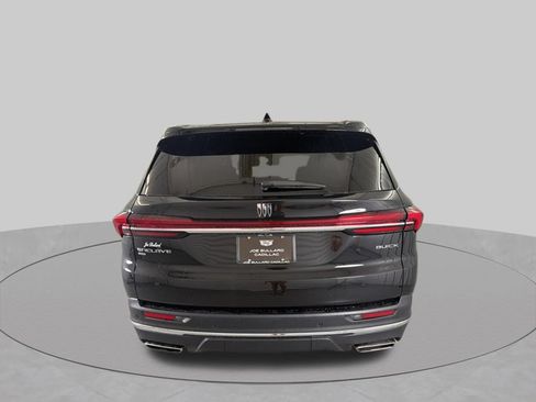 Used 2025 Buick Enclave Preferred AWD/4WD image 6