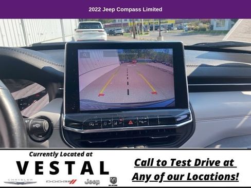 Used 2022 Jeep Compass Limited AWD/4WD image 12