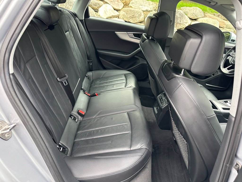 Used 2018 Audi A4 2.0T Premium Plus AWD/4WD image 21