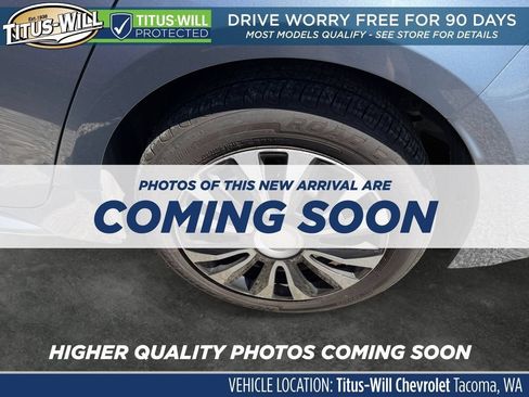 Used 2020 Toyota Corolla LE FWD image 5
