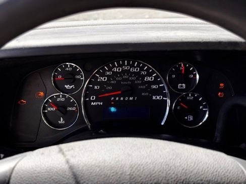 Used 2015 GMC Savana 2500 Extended image 7