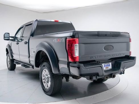 Used 2018 Ford F250 XLT w/ Snow Plow Prep Package AWD/4WD image 3