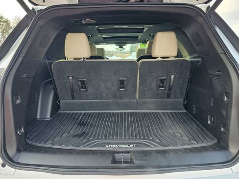 Certified 2023 Chevrolet Traverse Premier AWD/4WD image 39