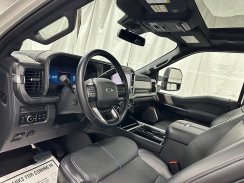 Used 2026 Ford F250 Platinum AWD/4WD image 15