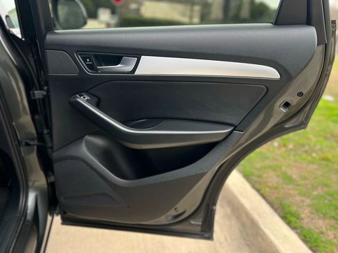 Used 2017 Audi Q5 2.0T Premium image 34