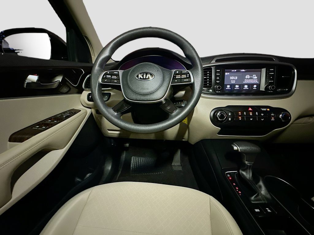 Used 2020 Kia Sorento LX AWD/4WD image 30