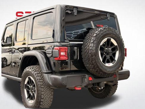 Used 2021 Jeep Wrangler Unlimited Rubicon AWD/4WD image 5