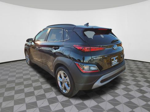 Used 2023 Hyundai Kona SEL image 3