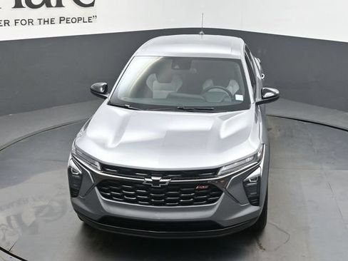 New 2026 Chevrolet Trax RS FWD image 37