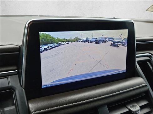 Used 2021 Chevrolet Tahoe Z71 AWD/4WD image 15