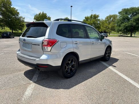 Used 2018 Subaru Forester 2.5i Premium AWD/4WD image 7