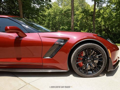 Used 2017 Chevrolet Corvette Z06 RWD image 11