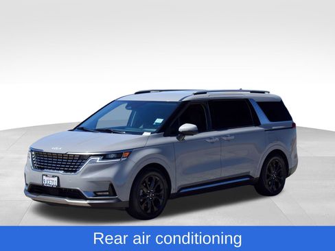 Used 2024 Kia Carnival SX FWD image 4