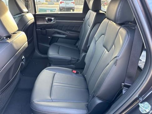 New 2026 Kia Sorento SX image 15