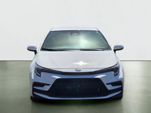 Used 2025 Toyota Corolla SE FWD image 8