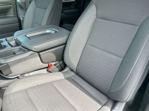 Used 2023 Chevrolet Silverado 1500 LT image 15