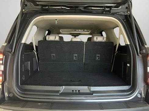 Used 2023 Ford Expedition Max Limited image 16