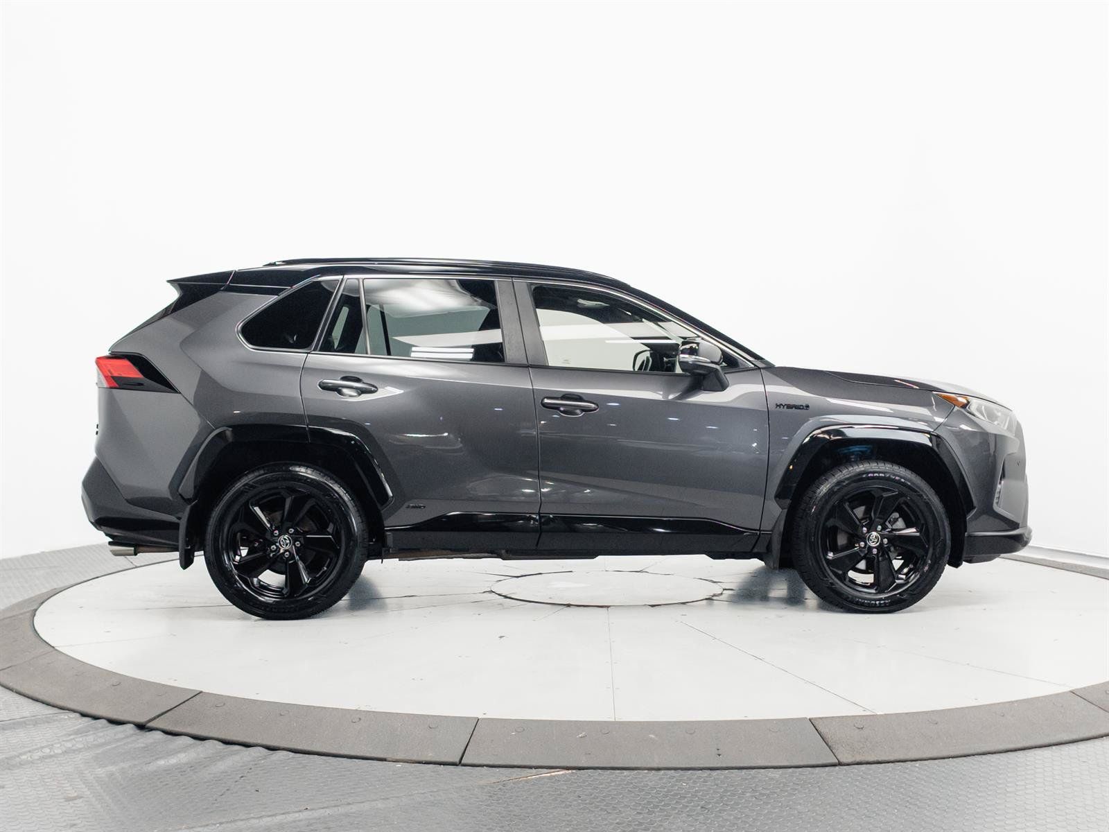 Used 2019 Toyota RAV4 XSE AWD/4WD image 13