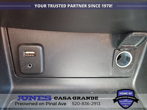 Used 2017 GMC Canyon SLT w/ Driver Alert Package RWD image 15