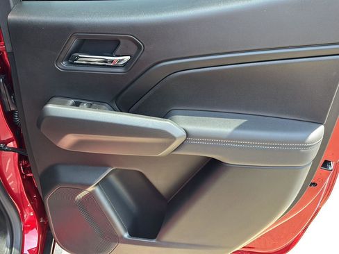 New 2025 GMC Canyon Elevation w/ Convenience Package image 20