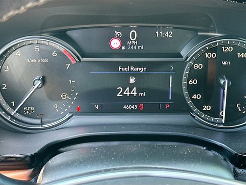 Used 2020 Cadillac XT5 Premium Luxury w/ LPO, Illumination Package image 12