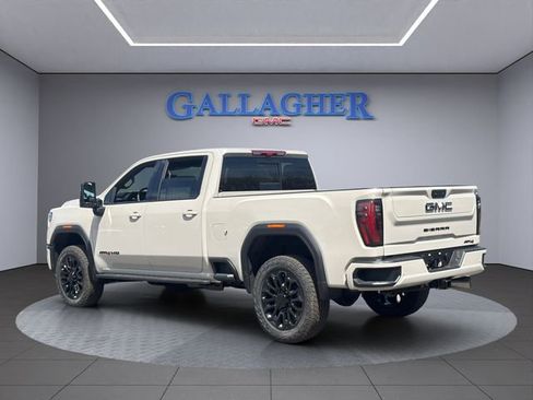New 2026 GMC Sierra 2500 AT4 w/ AT4 Premium Plus Package AWD/4WD image 7