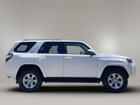 Used 2017 Toyota 4Runner SR5 Premium RWD image 23
