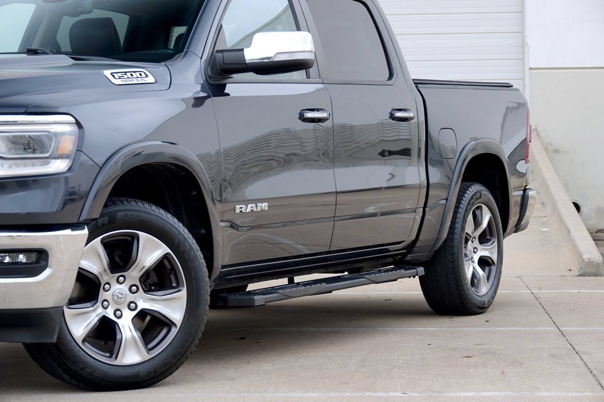 Used 2019 RAM 1500 Laramie AWD/4WD image 22