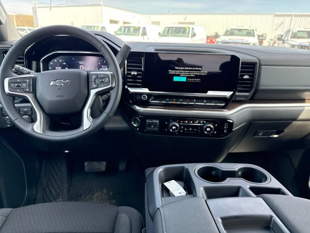 New 2026 Chevrolet Silverado 1500 RST w/ Z71 Off-Road Package AWD/4WD image 14
