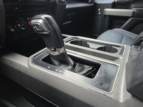 Used 2018 Ford F150 Raptor w/ Equipment Group 801A Mid AWD/4WD image 22