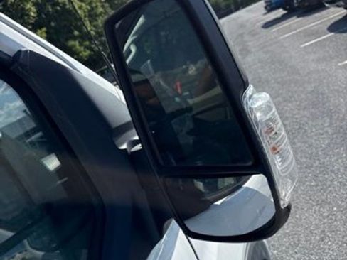 Used 2023 Ford Transit 350 XLT RWD image 18