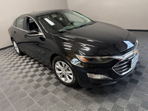 Used 2023 Chevrolet Malibu LT FWD image 2