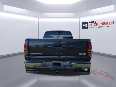 Used 2004 GMC Sierra 3500 SLE w/ Heavy-Duty Power Package RWD image 5