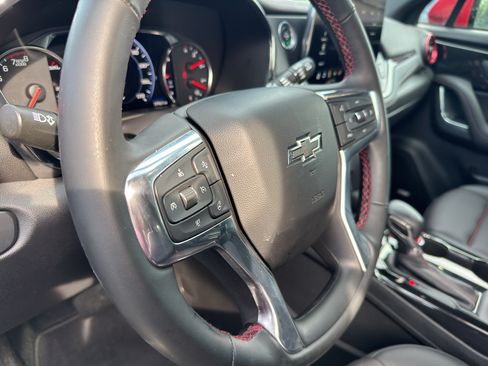 Used 2024 Chevrolet Blazer RS FWD image 11