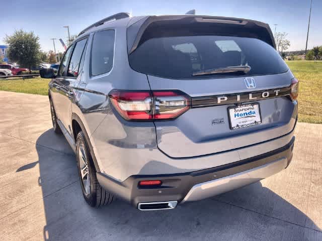 Used 2026 Honda Pilot EX-L image 5