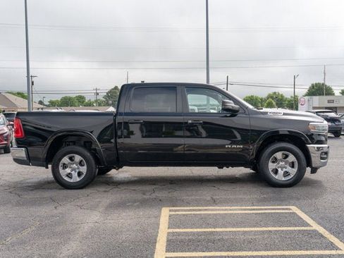 Used 2025 RAM 1500 Big Horn AWD/4WD image 6