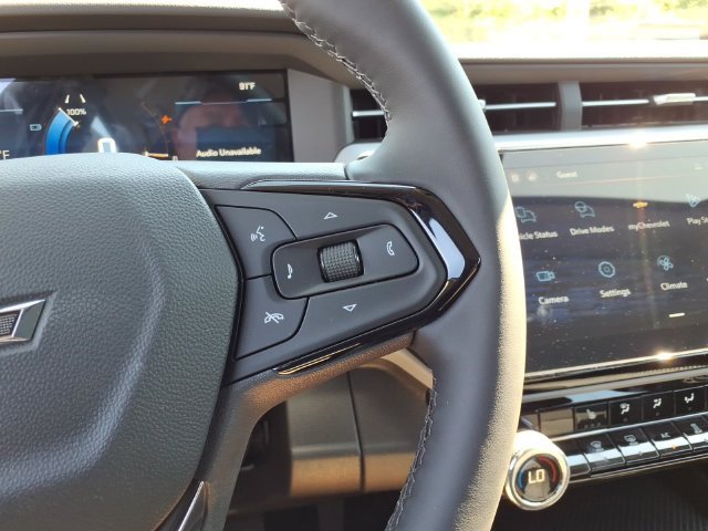 New 2027 Chevrolet Bolt LT w/ Comfort Package FWD image 30
