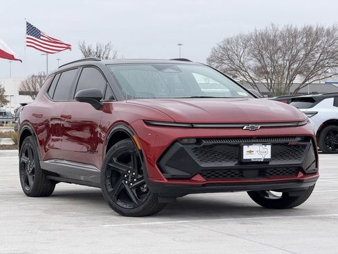 New 2026 Chevrolet Equinox EV RS FWD image 2