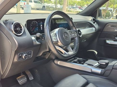 Used 2020 Mercedes-Benz GLB 250 4MATIC image 10
